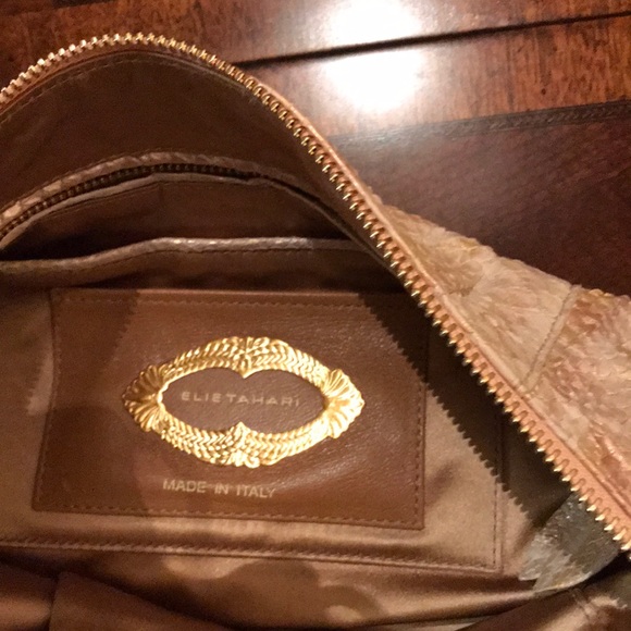 Elie Tahari Python oversized clutch! - Picture 6 of 7